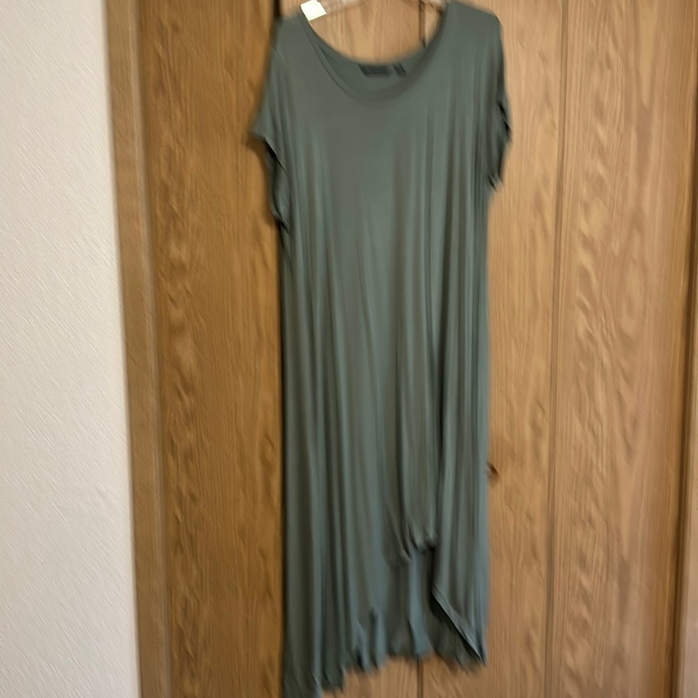 H by Halston Olive Green size 2x Midi Dress